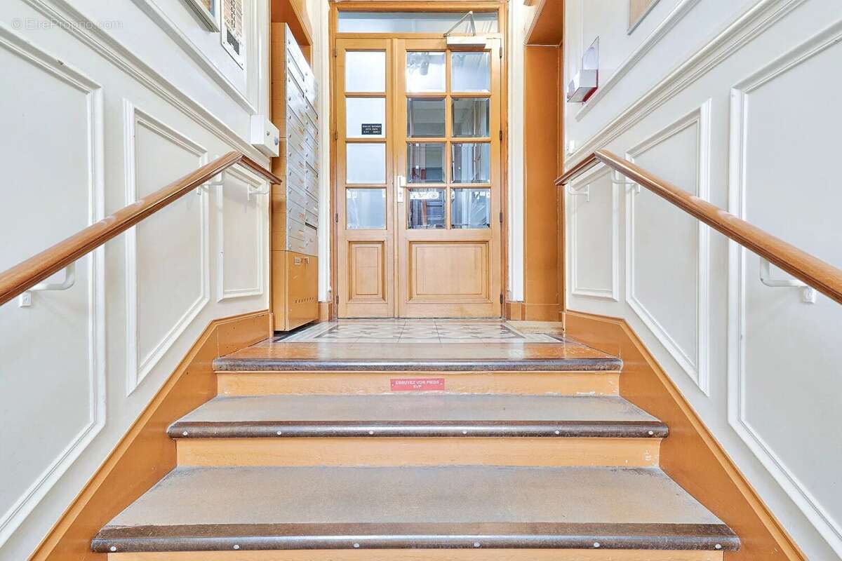 Appartement à NANTERRE