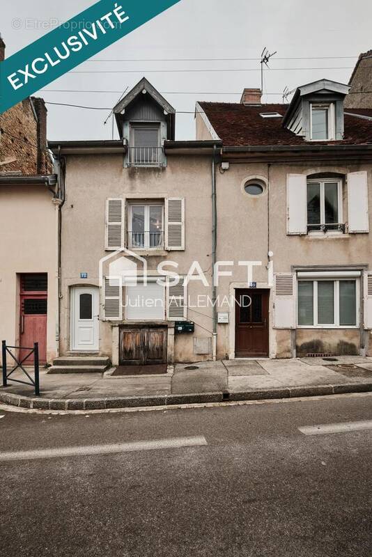 Photo 1 - Appartement à LONS-LE-SAUNIER