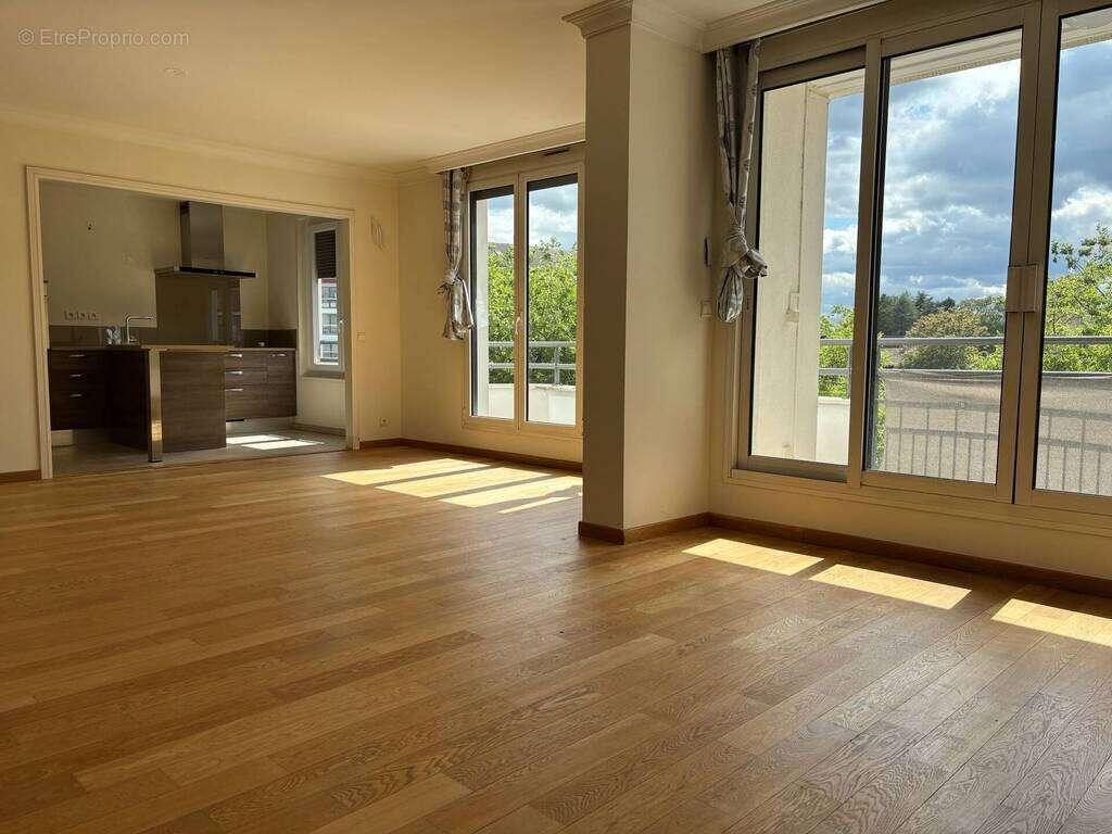 Appartement à DIVONNE-LES-BAINS