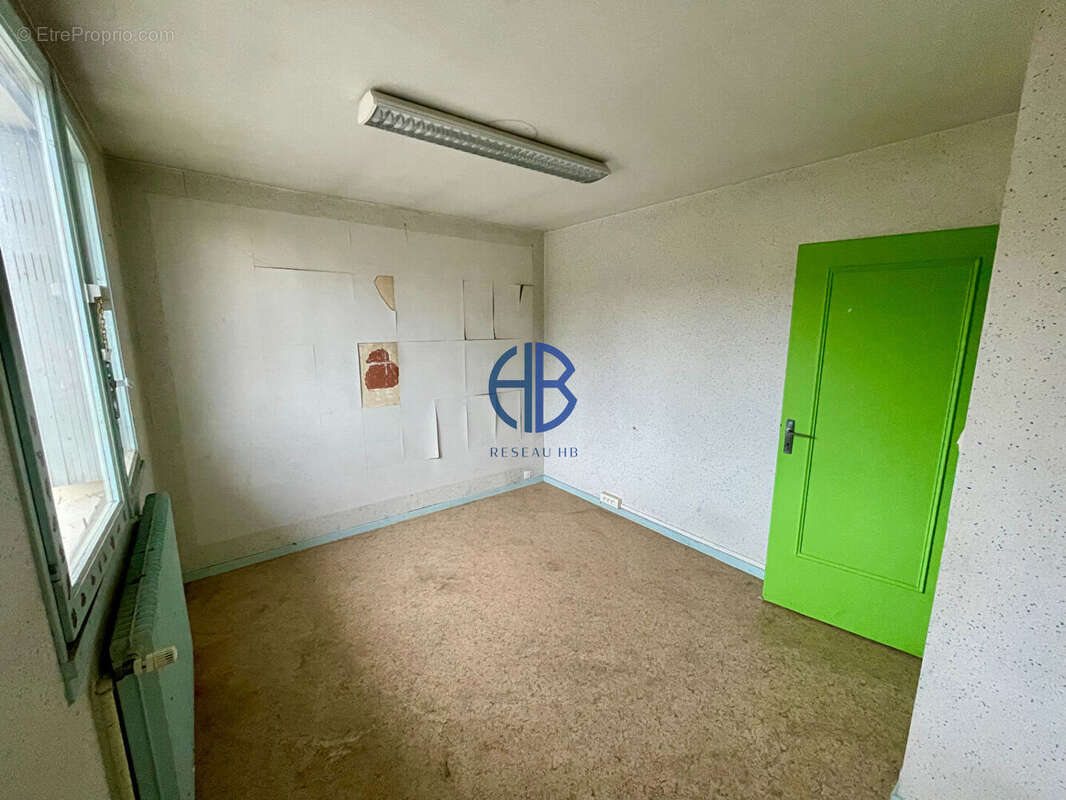 Maison 270m² à fort potentiel au coeur de La Tour-du-Pin - photo 8