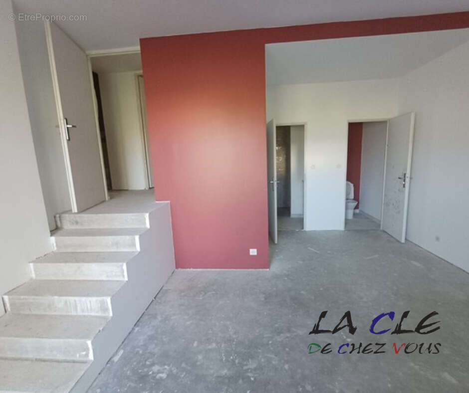 Maison à SAINT-LAURS