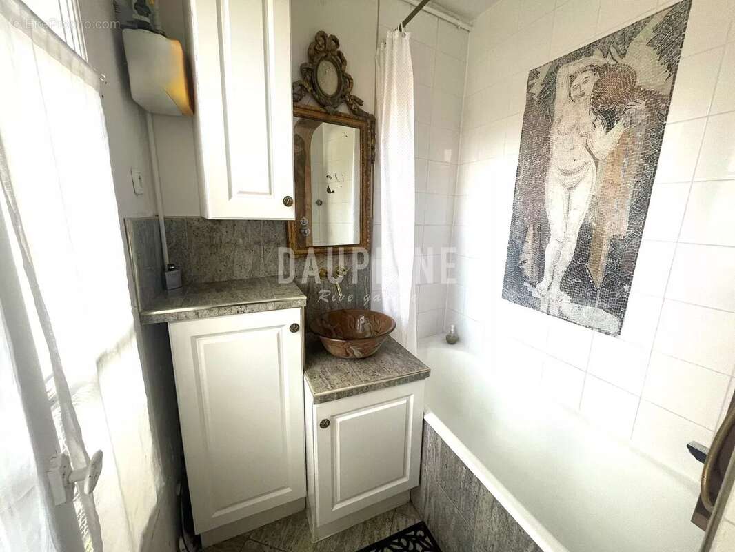 Appartement à PARIS-6E