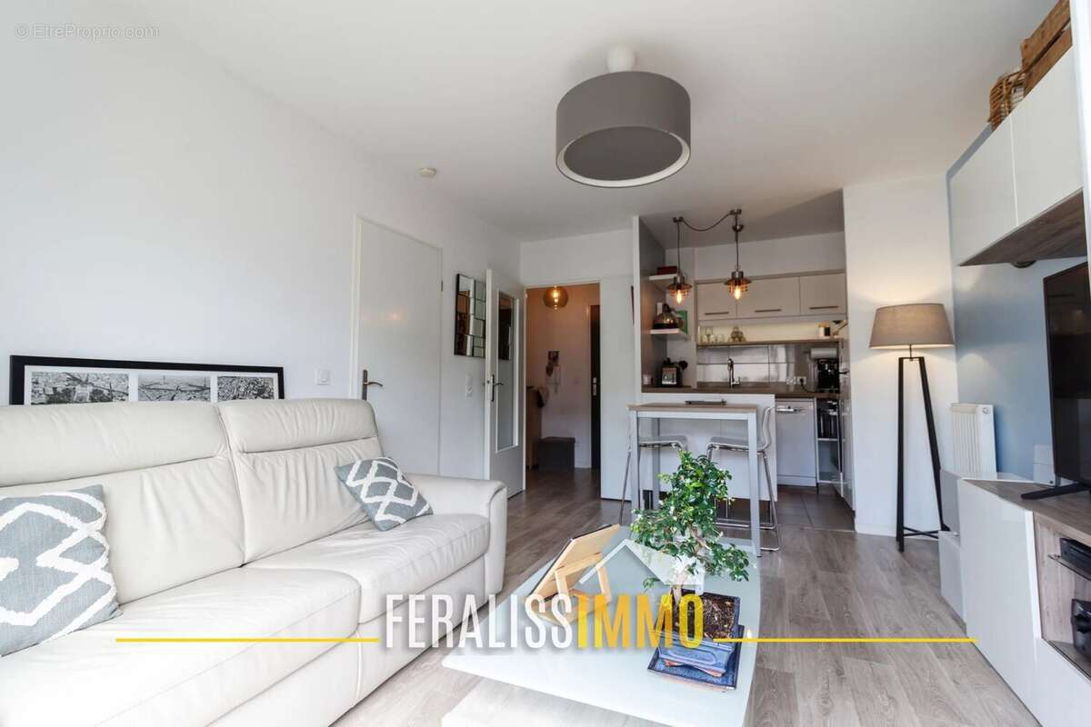 Appartement à ERAGNY