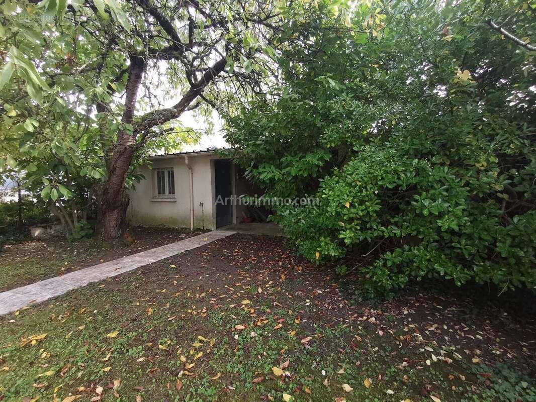 Maison à CHAMPS-SUR-MARNE