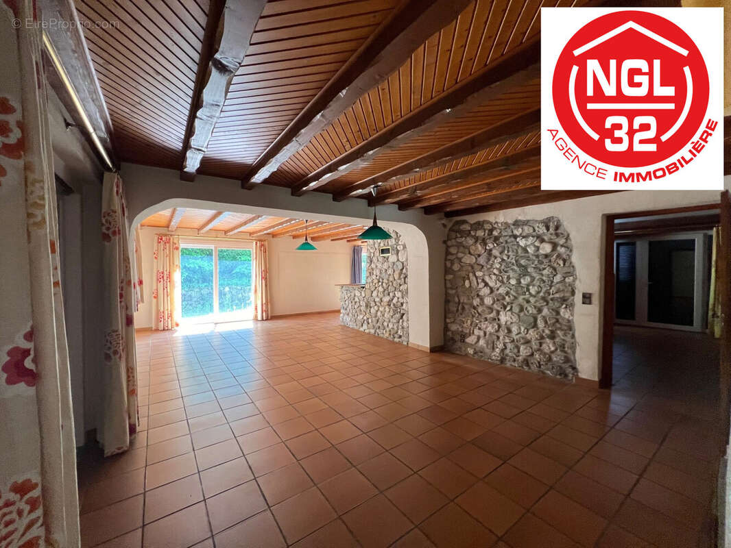 Maison à ALLONZIER-LA-CAILLE