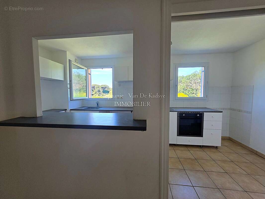 Appartement à FREJUS
