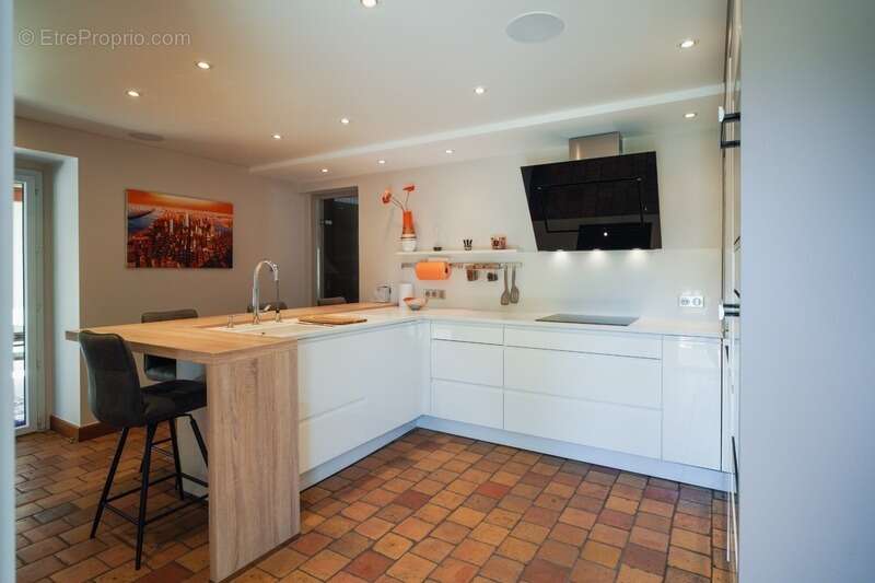 Maison à vendre 9 pièces proche de MACON (71) - photo 4