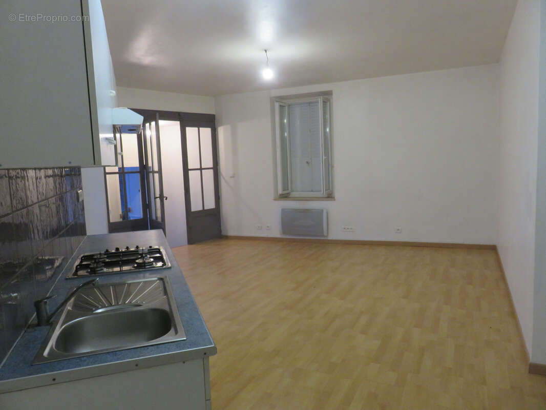 Appartement à ALBOUSSIERE