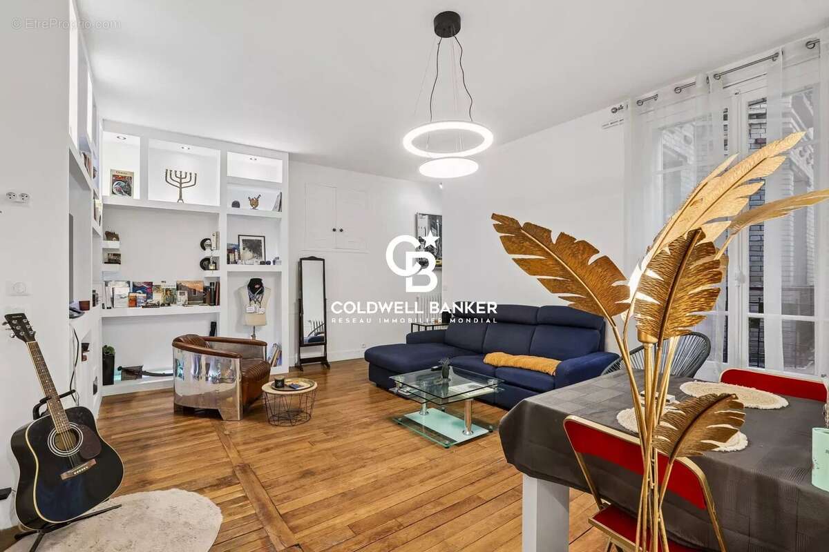 Appartement à PARIS-11E