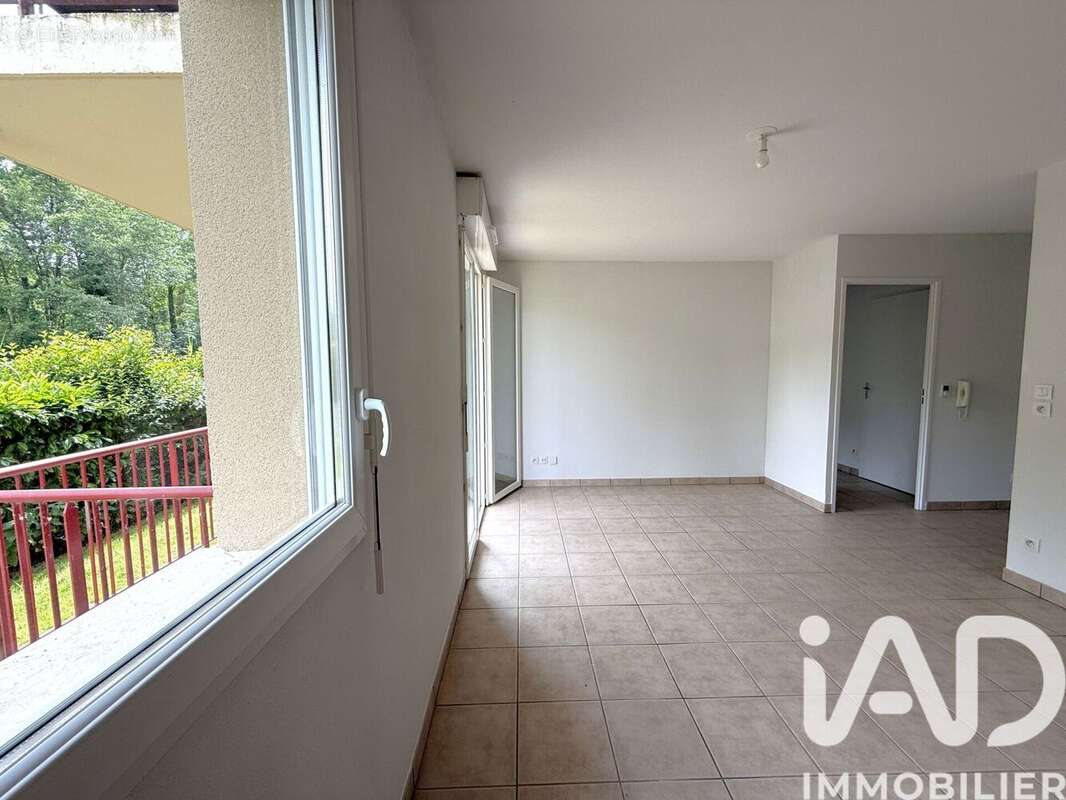 Photo 6 - Appartement à LA RIVIERE-SAINT-SAUVEUR