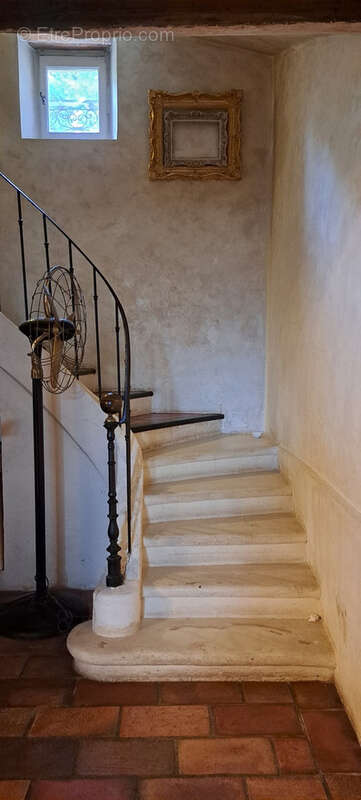 À acheter à Pernes-Les-Fontaines (84) : immense maison - photo 10