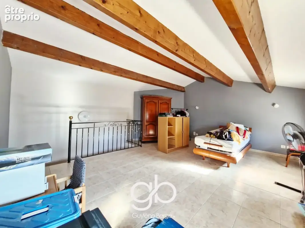 Villa 5 pièces de 170 m2 avec piscine sur une parcelle arborée de 1000m2 dans un environnement calme et sans v - photo 10