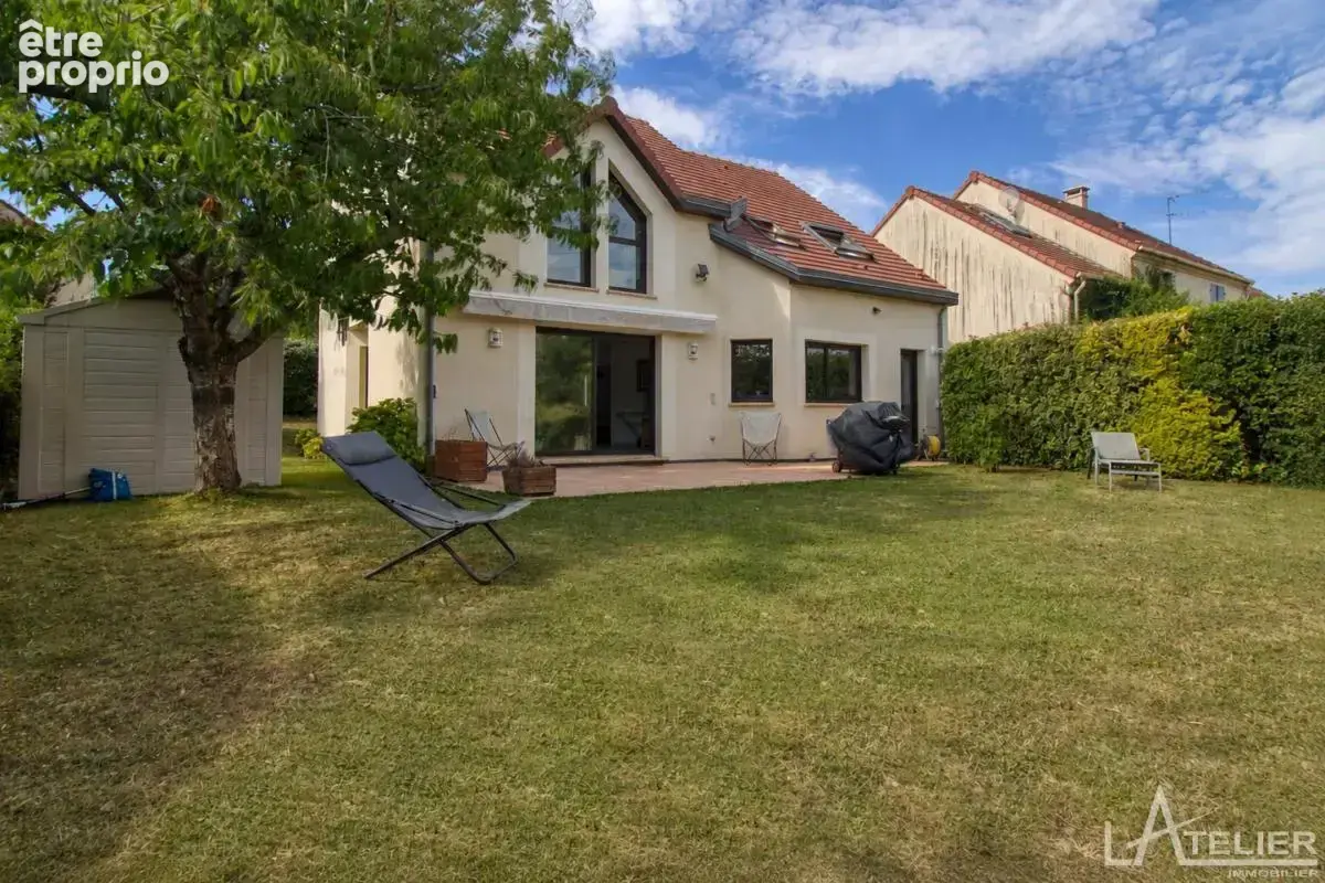 Maison 146 m² à Crespieres  - photo 3