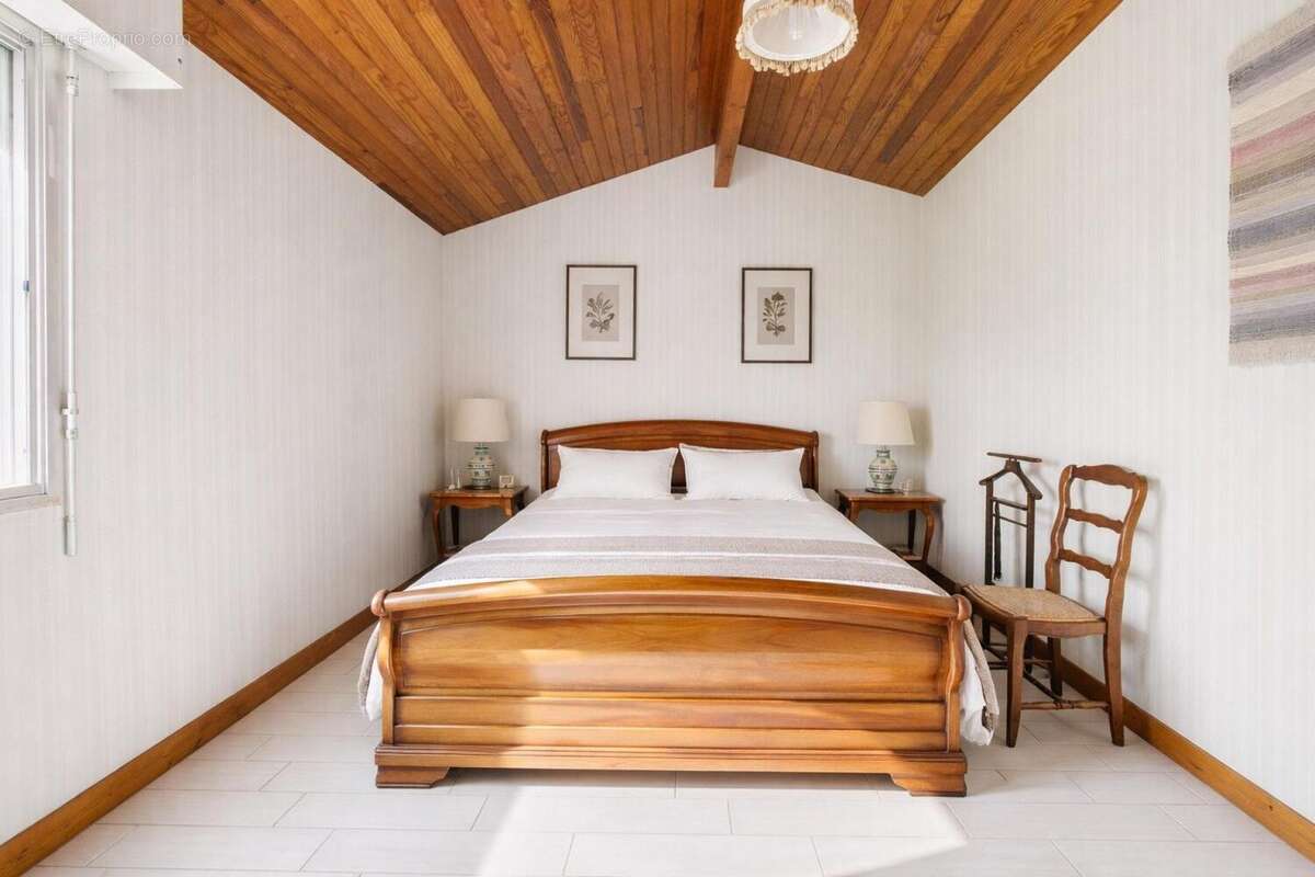 Photo 6 - Maison à SAINTES