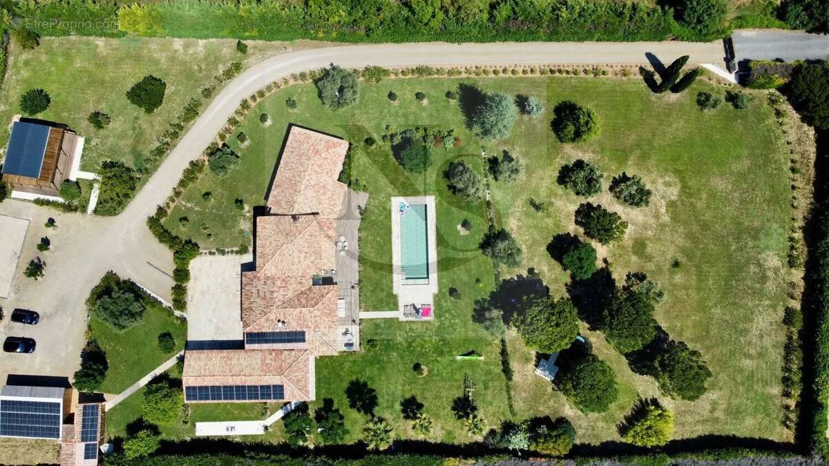 Maison à AIX-EN-PROVENCE