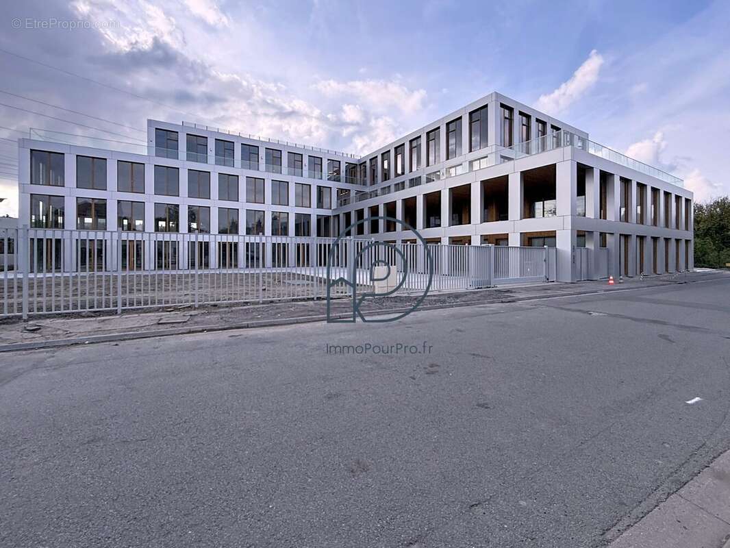 Commerce à WASQUEHAL