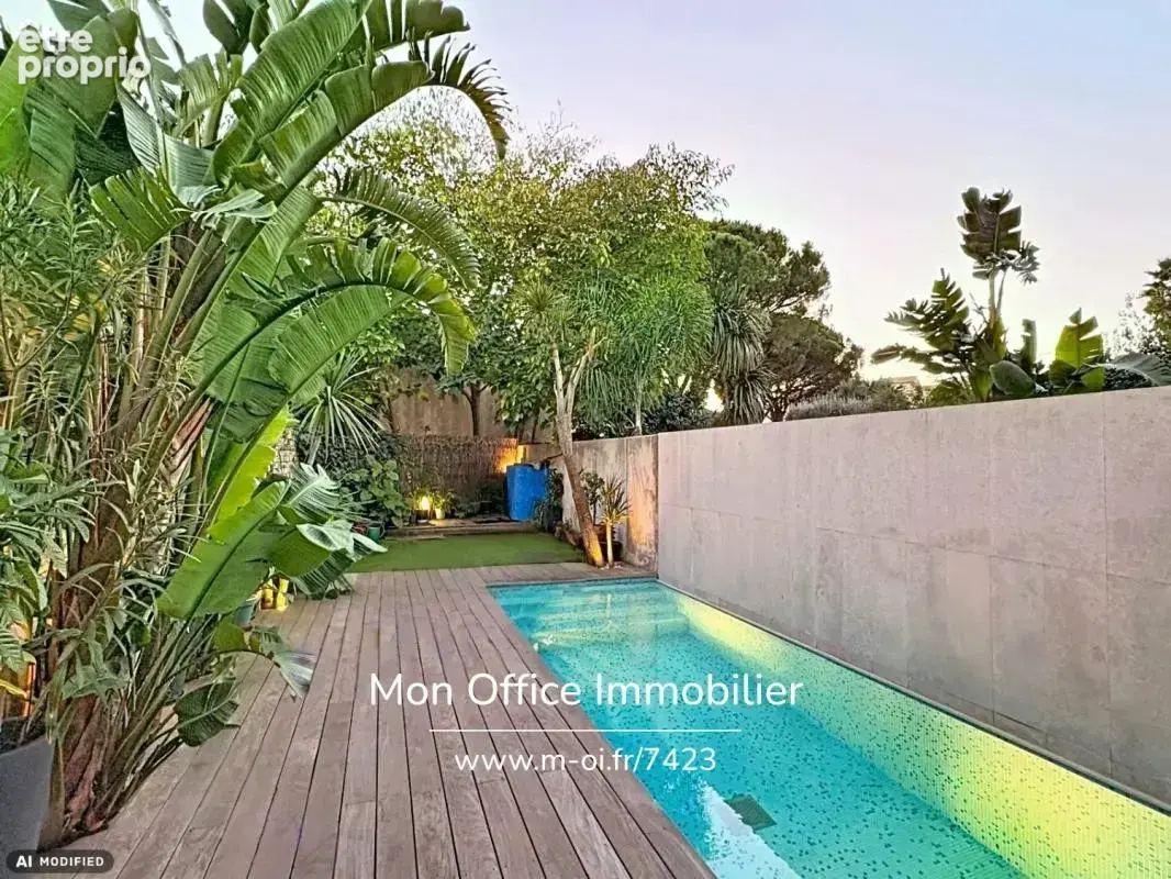 Référence : 7423-les - maison de village de standing sans travaux à cogolin - photo 1