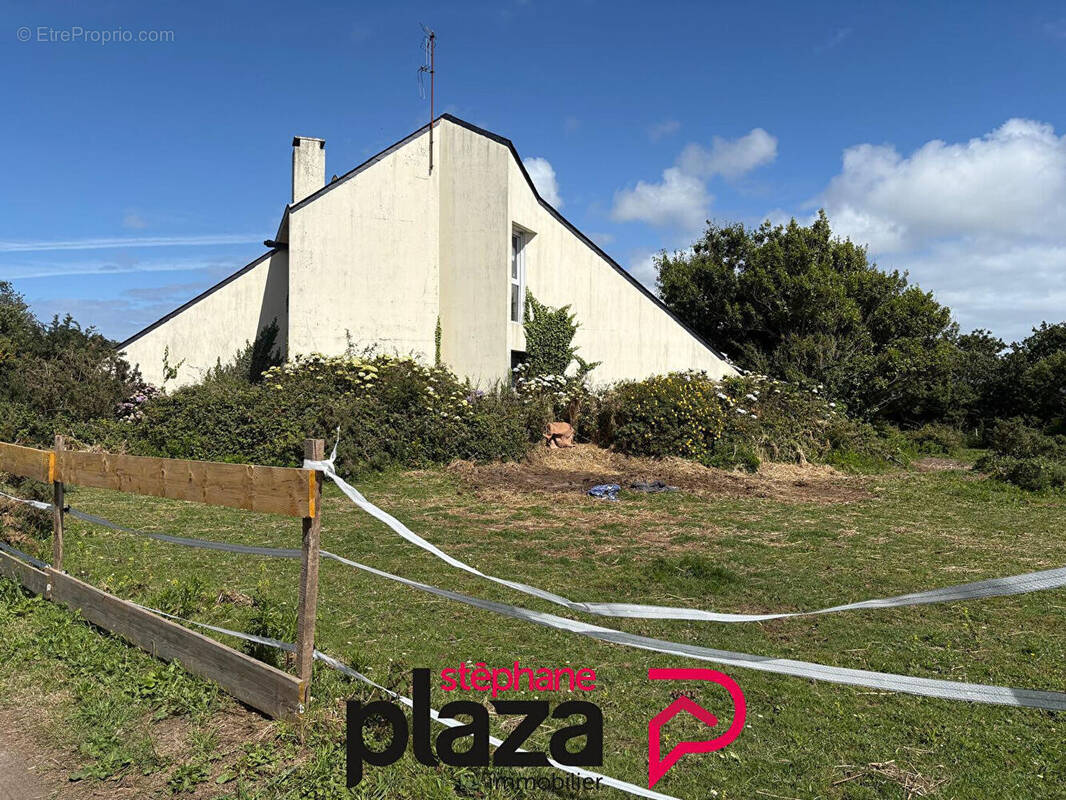 Maison à CLEDEN-CAP-SIZUN