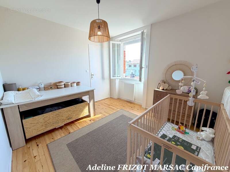 Appartement à LA TALAUDIERE