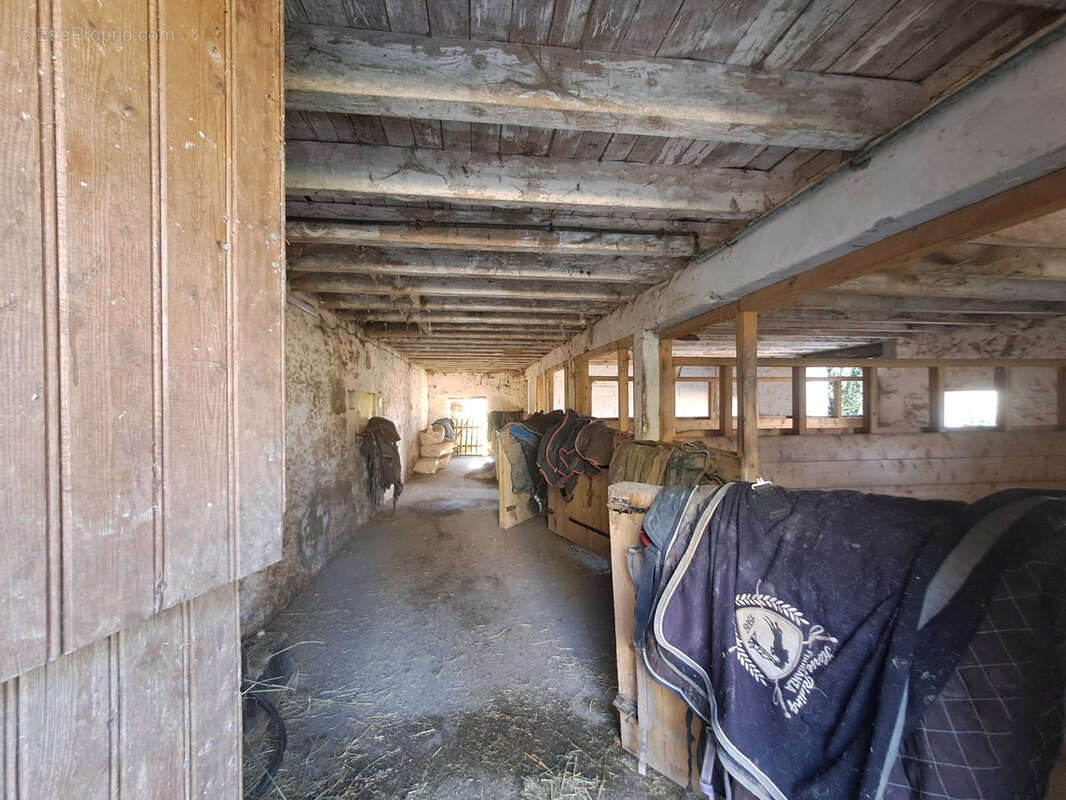 Maison à CLERMONT-DESSOUS