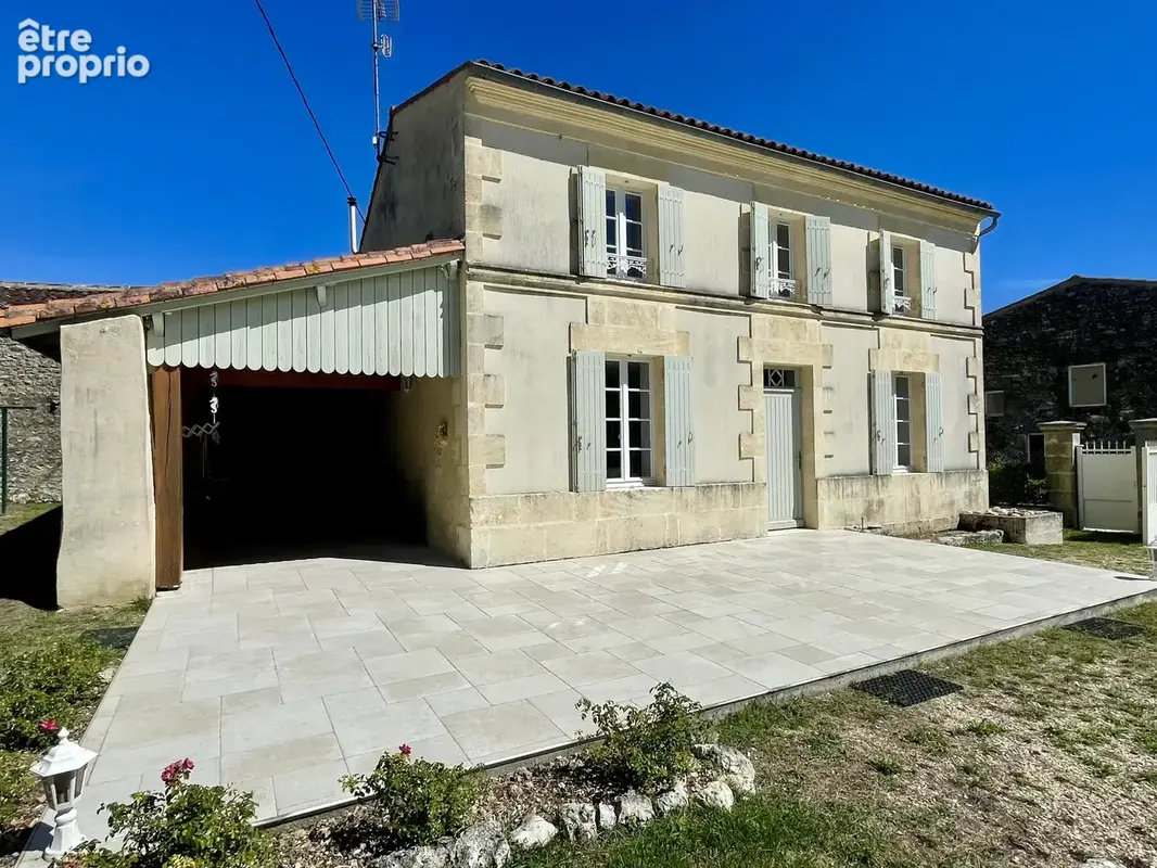Maison à SAINT-SAVINIEN