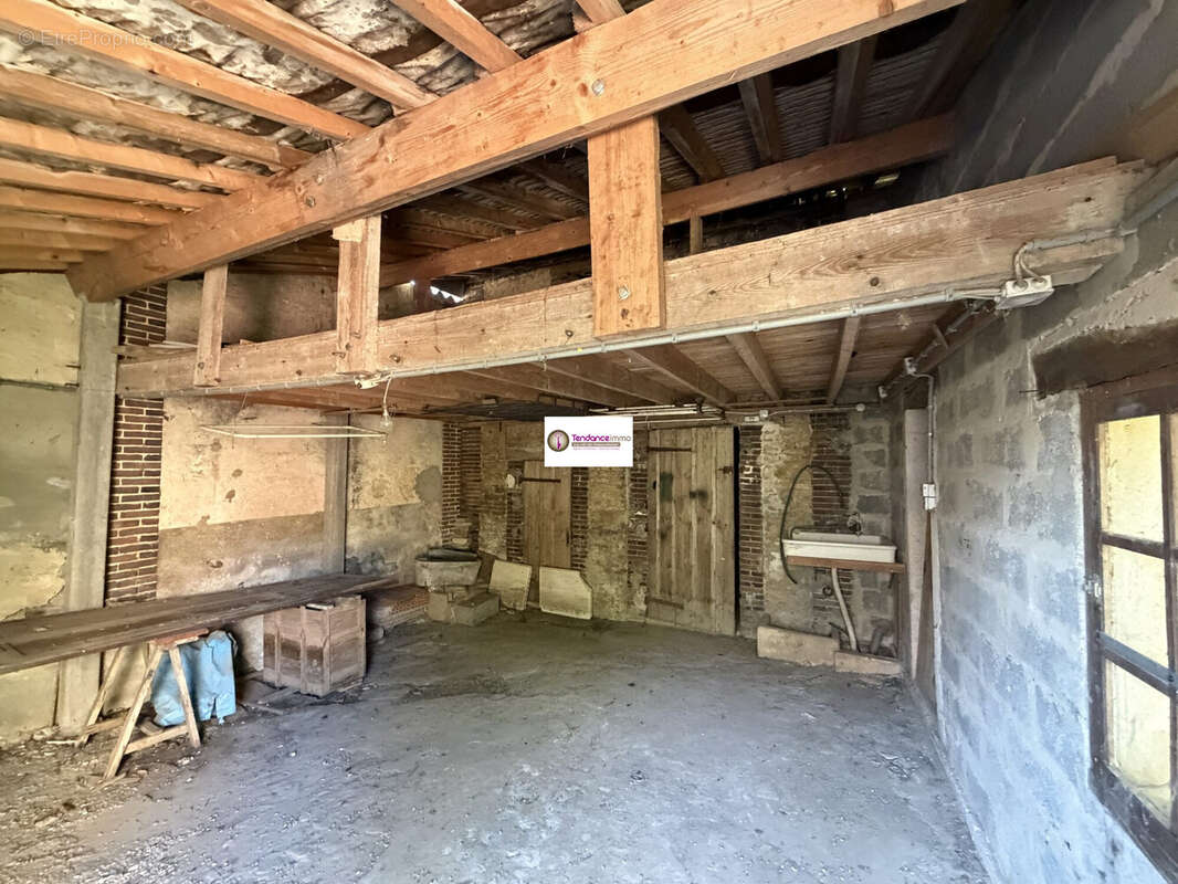 Maison 110 m² à Courtomer  - photo 9