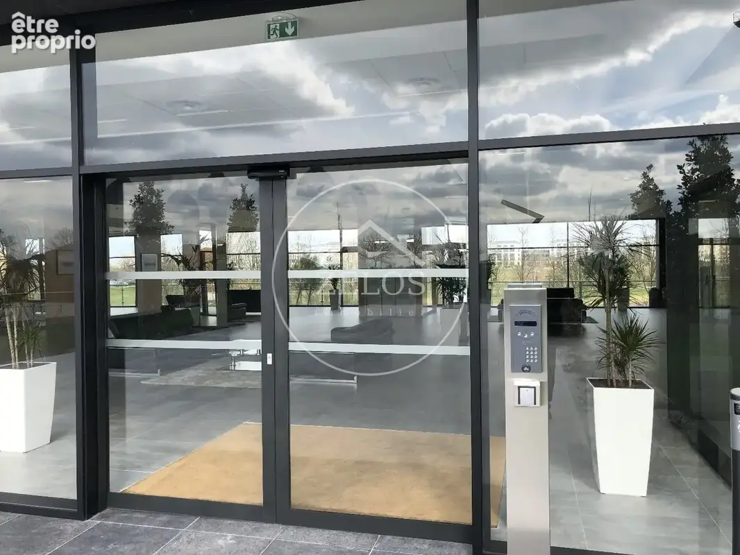 Opportunité d'investissement  77600 jossigny  bureaux haut de gamme  emplacement stratégique et rentabilité importante assuré - photo 4