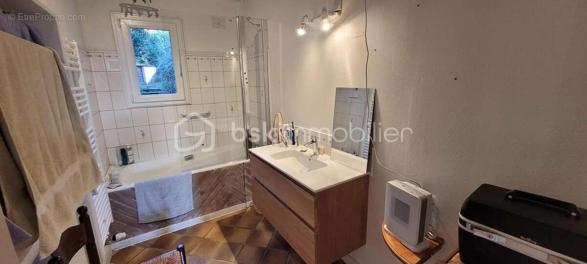 Maison à SAINT-GERMAIN-LAVAL