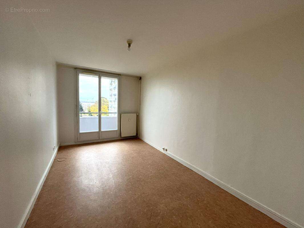 Appartement à TRELAZE