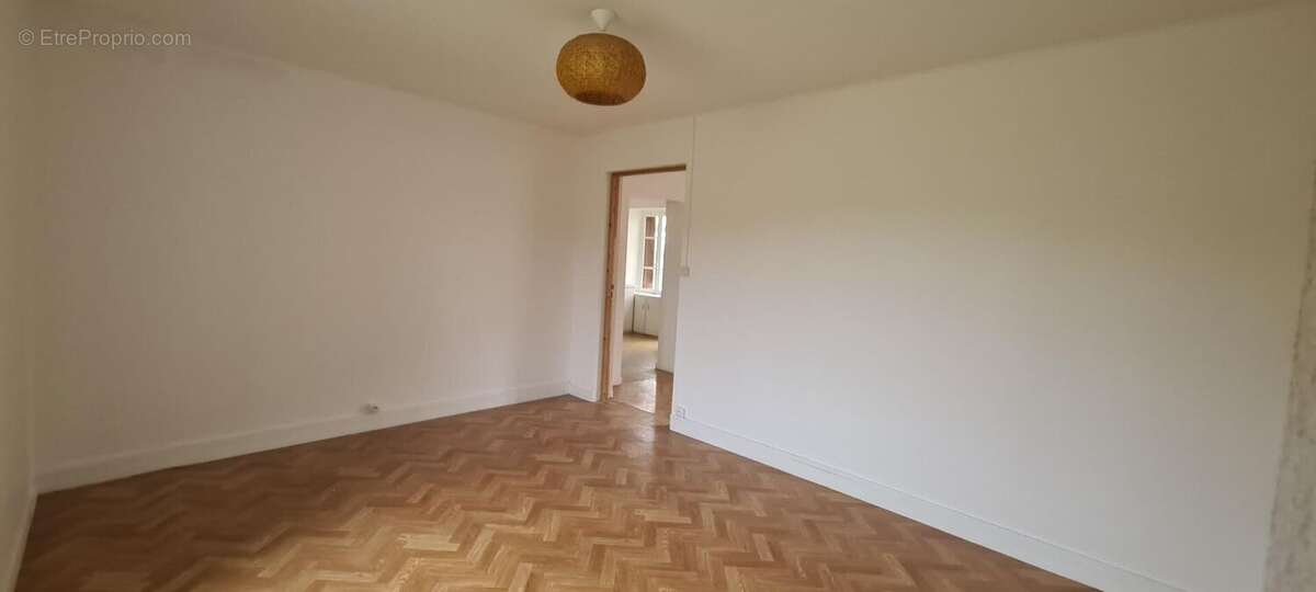 Photo 7 - Maison à LA PEROUILLE