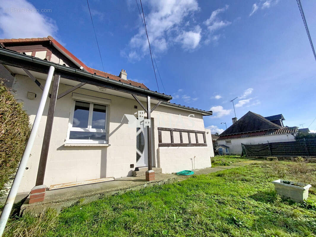 Maison à LE TRAIT