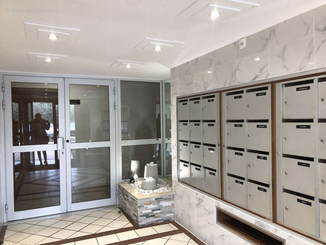 Appartement à MANDELIEU-LA-NAPOULE