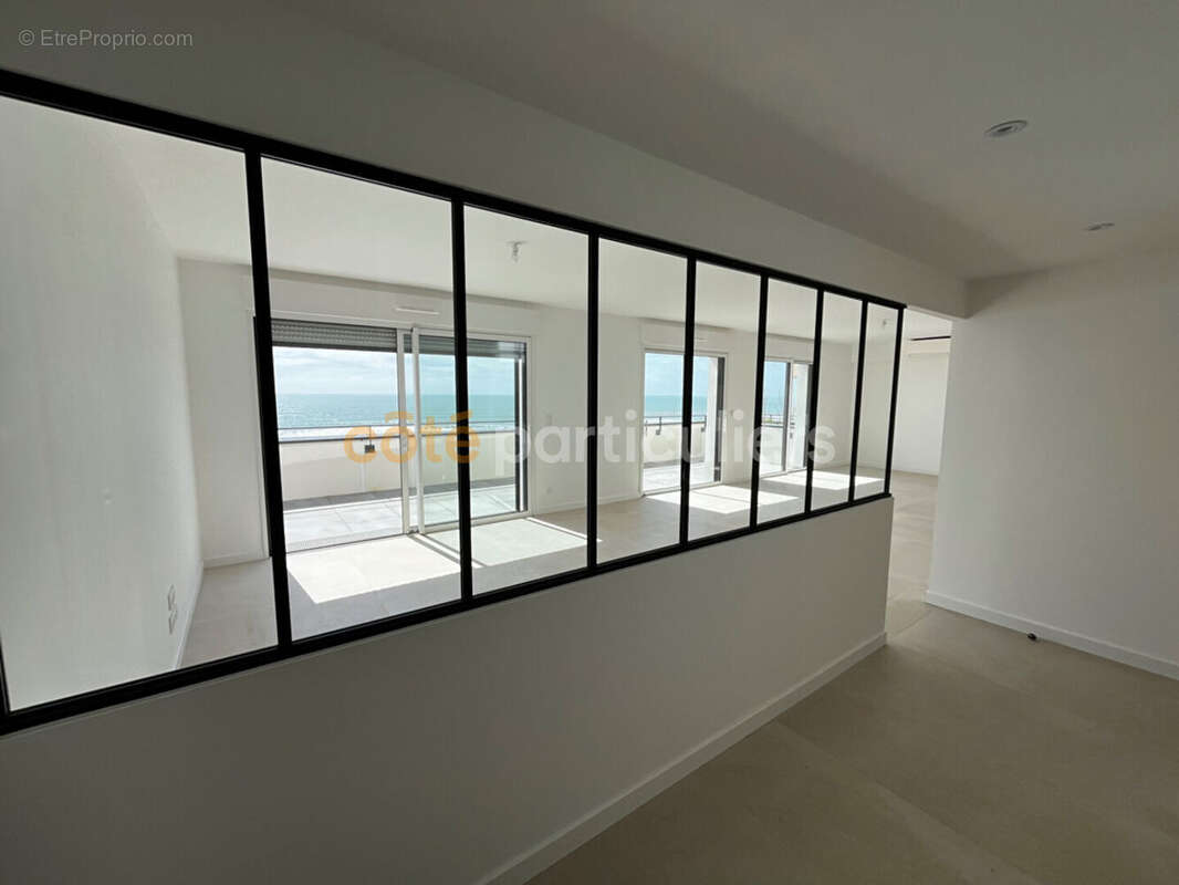 Saint-jean-de-monts -- face mer -- rooftop vue mer -- 5 pièces -- 146,30 m² -- appartement neuf -- haut de gamme - photo 3