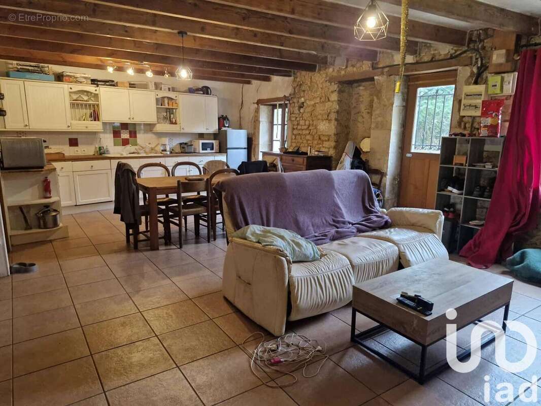 Photo 5 - Maison à ROMAGNE