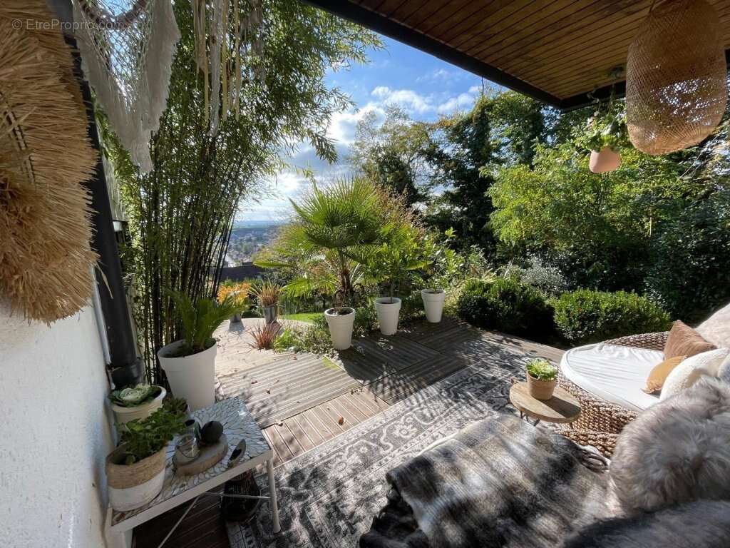 Maison à LE CREUSOT