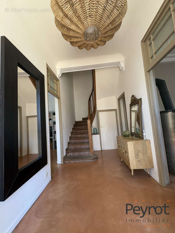 Maison 215 m² à Torreilles  - photo 6