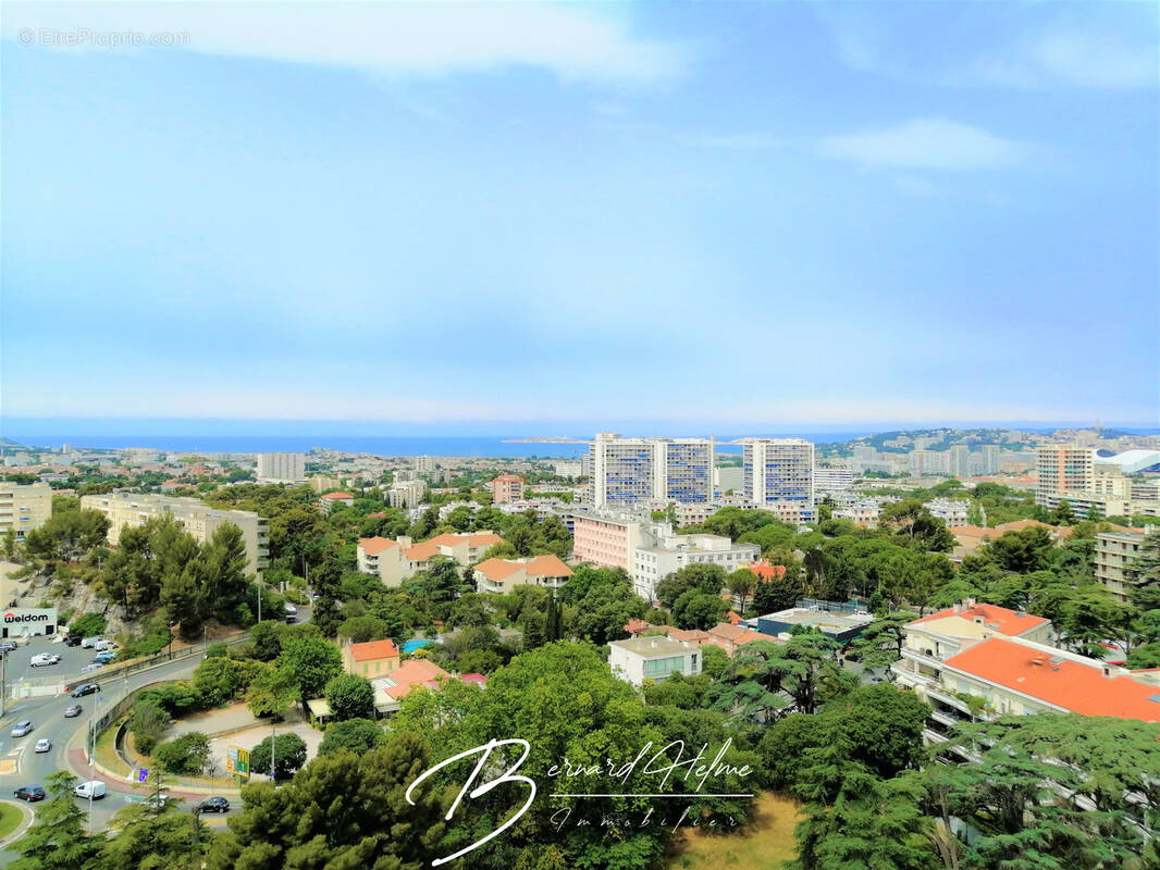 Appartement à MARSEILLE-9E