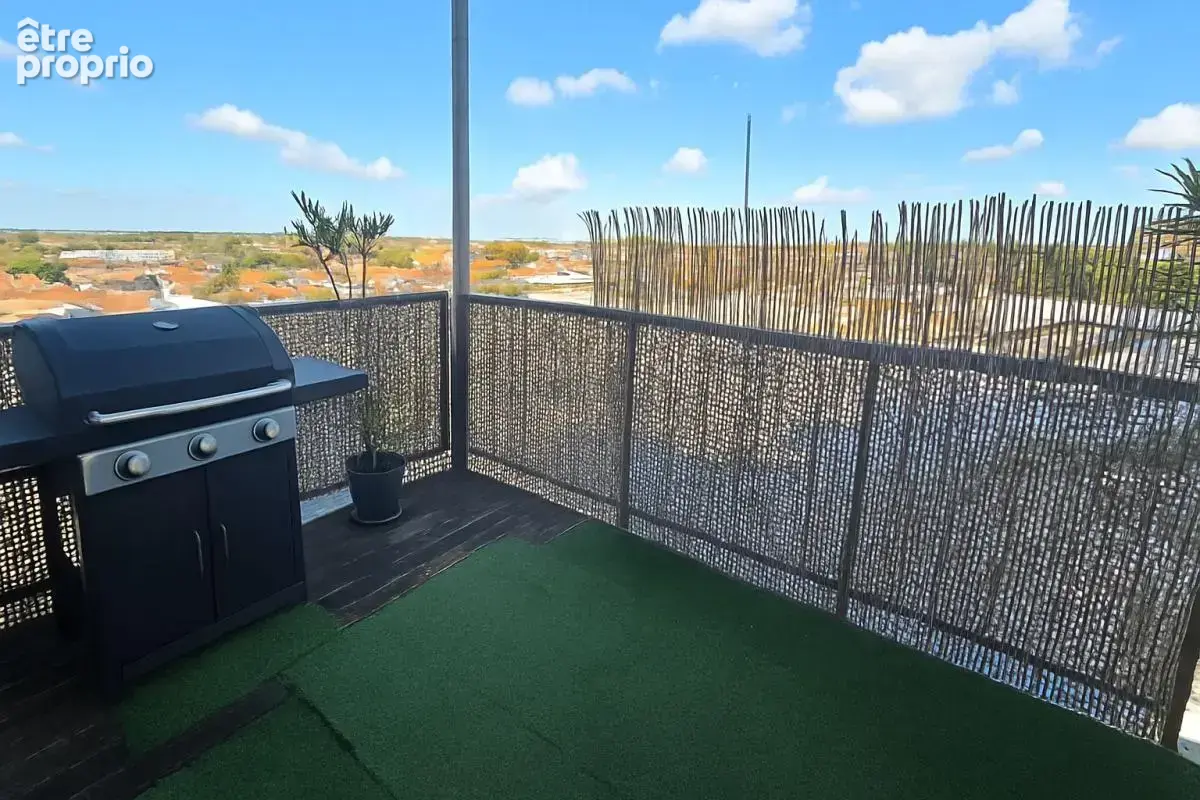 La rochelle – t2 avec terrasse, ascenseur et stationnement - photo 5