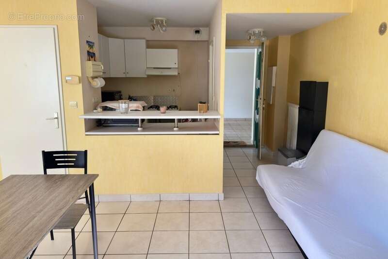Appartement à vendre 1 pièces BRON (69) - photo 4
