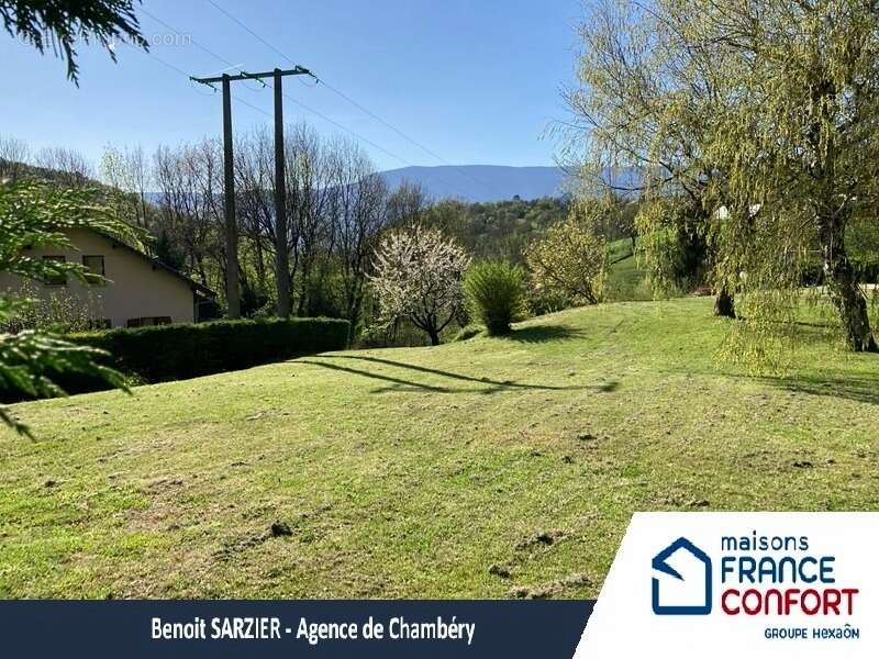 Terrain à VEREL-PRAGONDRAN