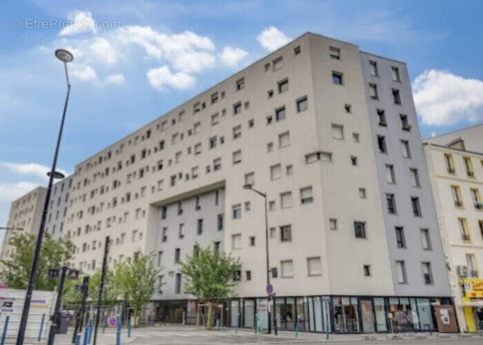 Appartement à AUBERVILLIERS