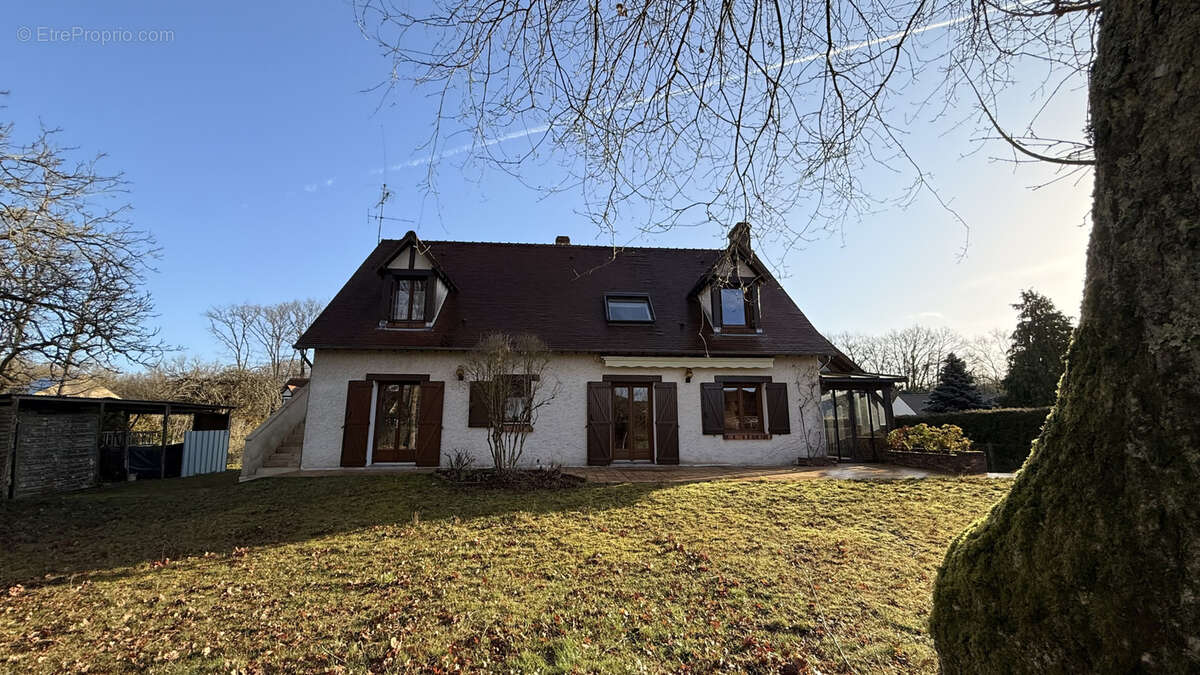 Maison à SAINT-CYR-EN-VAL