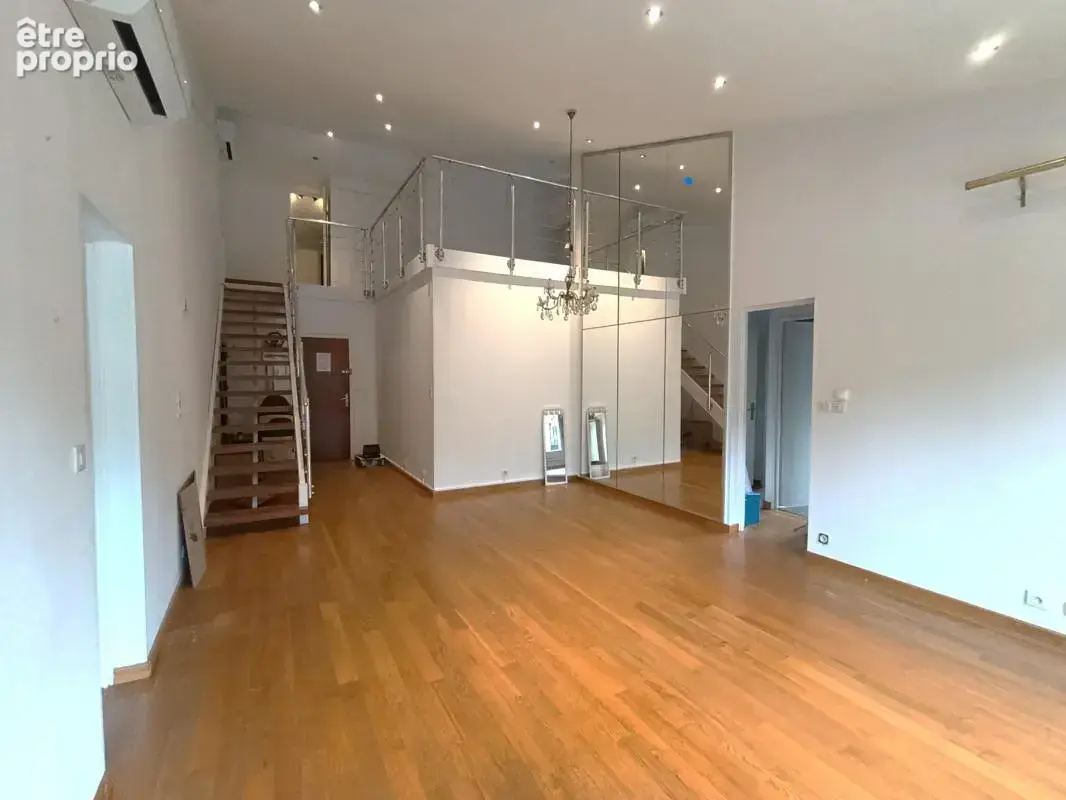 Appartement à RAMONVILLE-SAINT-AGNE