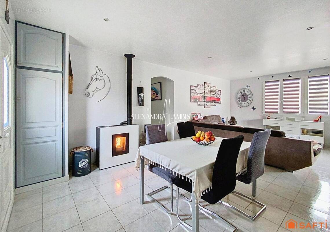 Photo 1 - Maison à AIGUES-MORTES