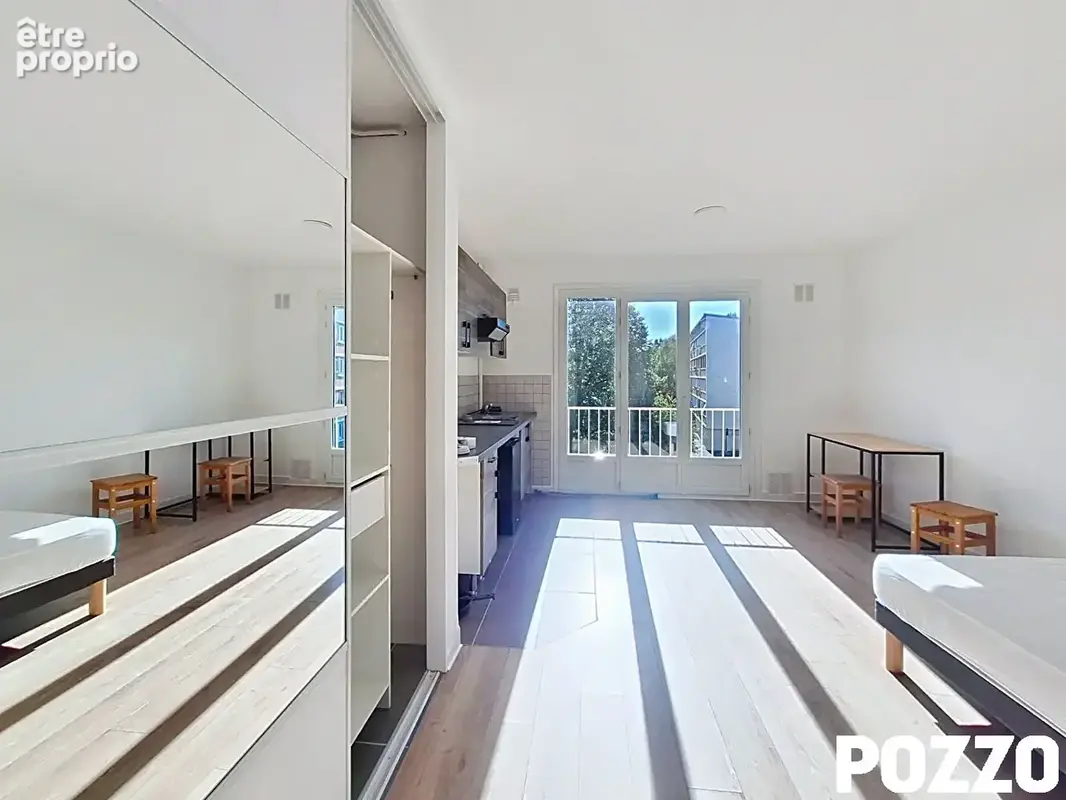 Studio avec balcon - secteur Saint-Ouen - photo 2