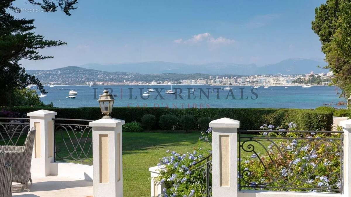 Maison à ANTIBES