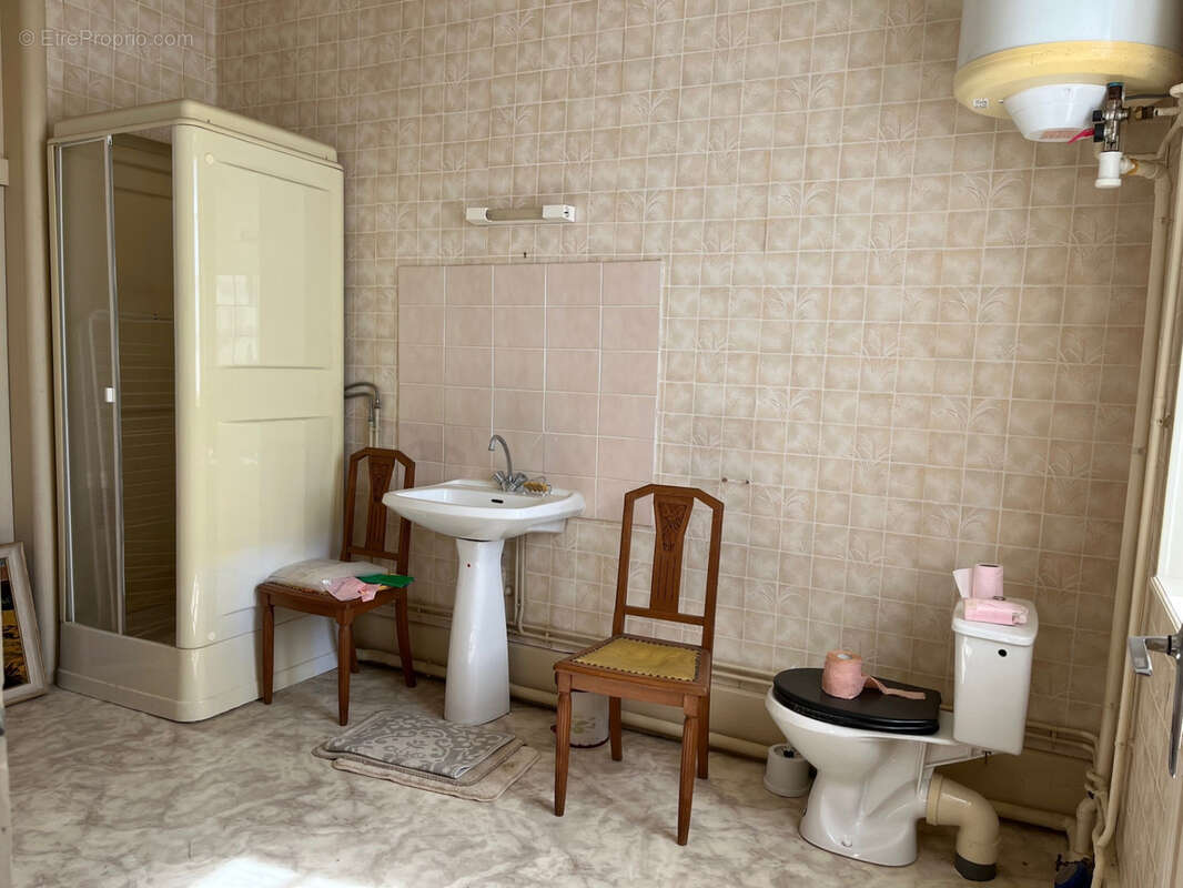 Appartement à COUSSAC-BONNEVAL