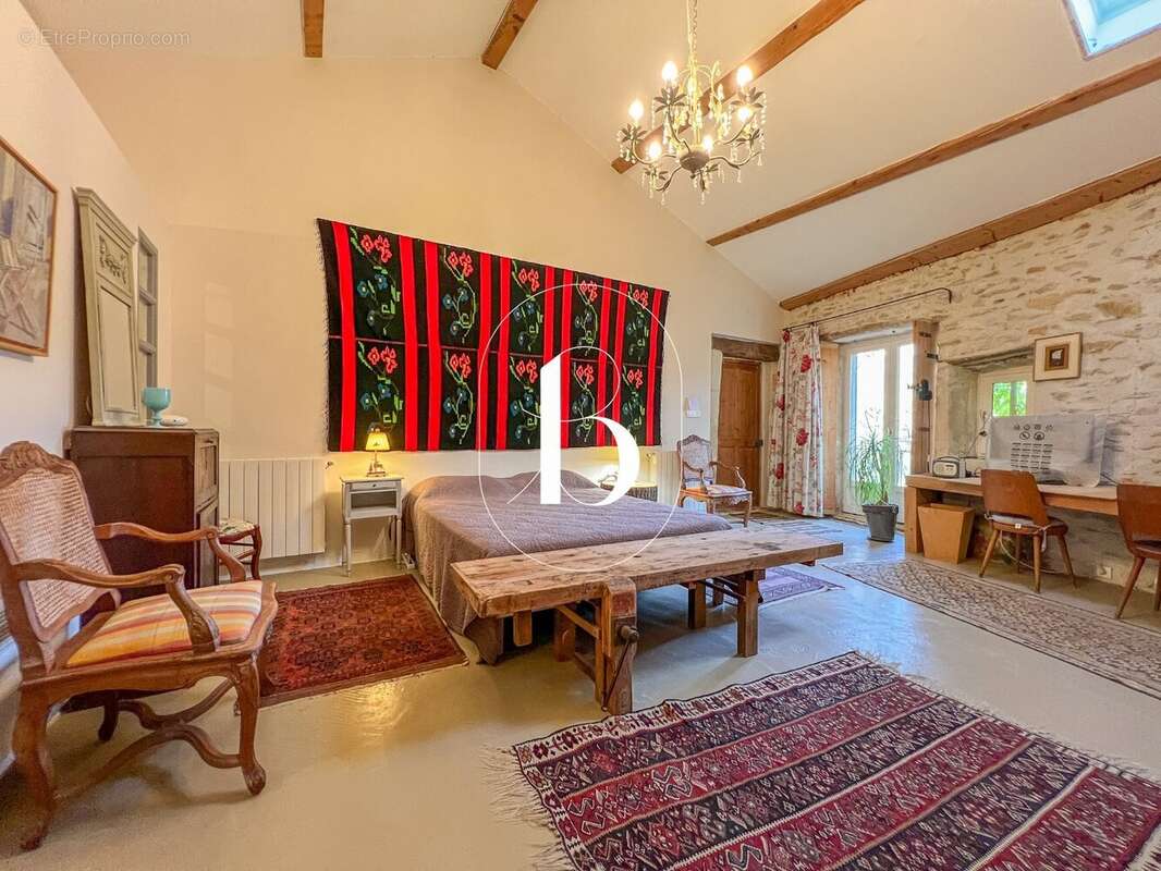 Maison à GOUDARGUES