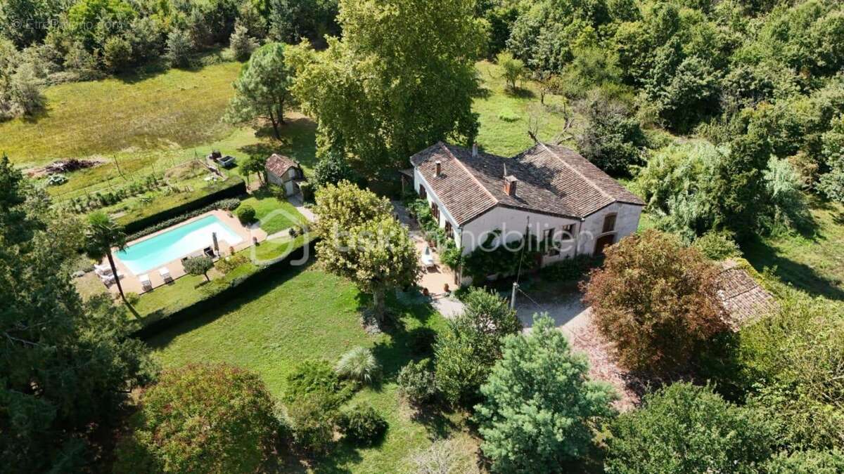 Nord Est de Toulouse. Propriété au charme de l'ancien - photo 2