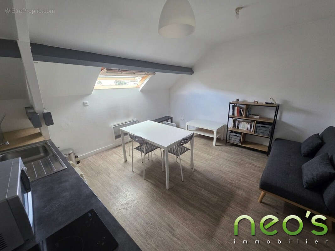 Appartement 239 m² à Cholet  - photo 5
